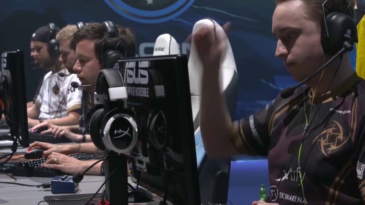 The Best of CS:GO - Professional Mentality