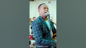 Dawit Shilan tearing up the place..Congratulations Kunta and Helu #mezekrphotography #eritreawedding