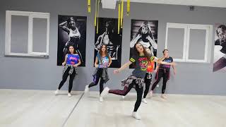 Zumba z Kasią- Corazon con Condado