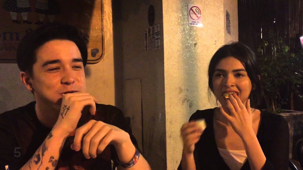 Chubby Bunny Challenge with Shy Carlos