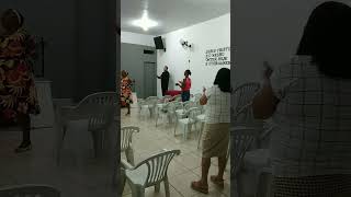 Este louvor impactou a igreja.