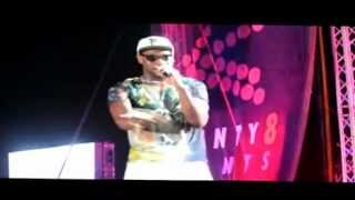 DPrince Performs Banana At EME Concert.mp4