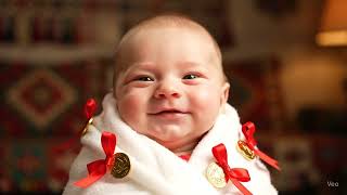 🇹🇷😂 Türki̇ye’de Doğan Bebeği̇n İlk Sözeri̇ Şoke Etti̇: Altin Gerçek Mi̇ Sahte Mi̇? 💰🤣 Resimi