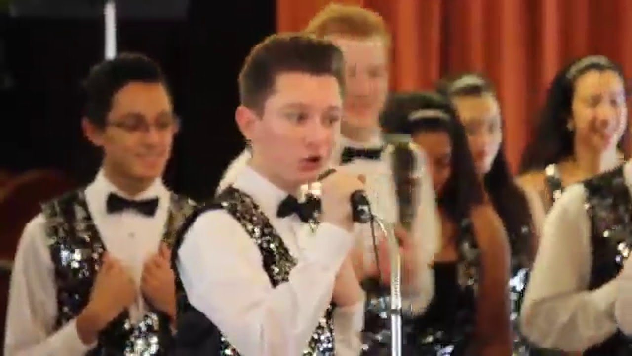 Brighter Side Singers "Jingle Bells" featuring Daniel Betts 12/10/2015