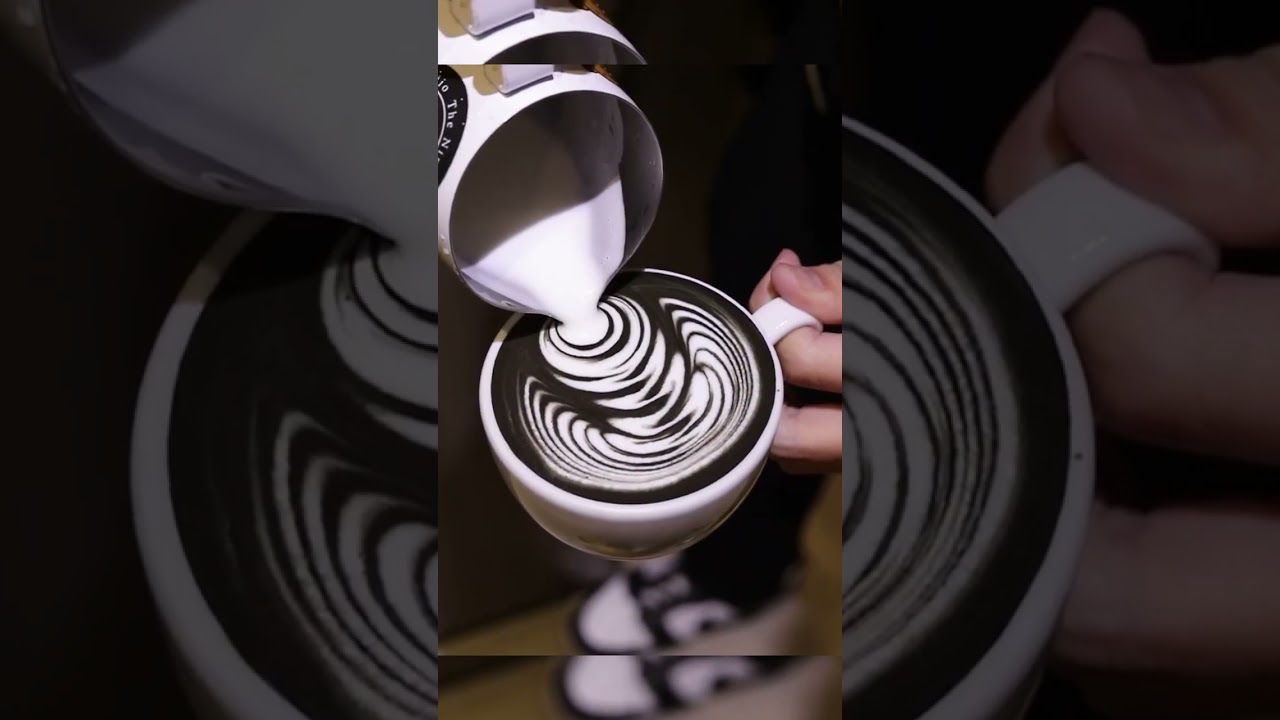 Carbón Latte Arte por Jia Rong