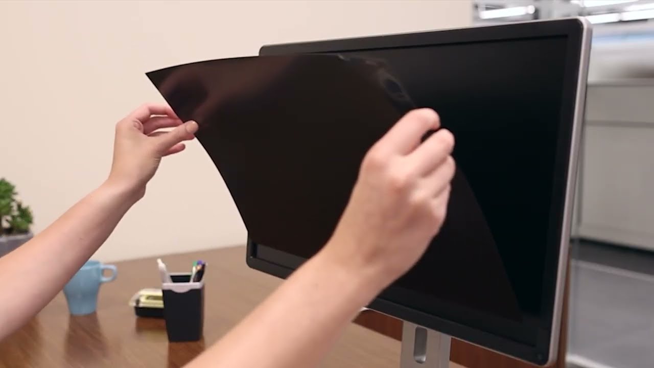 PrivaScreen™ Blackout Privacy Filters - Fellowes®