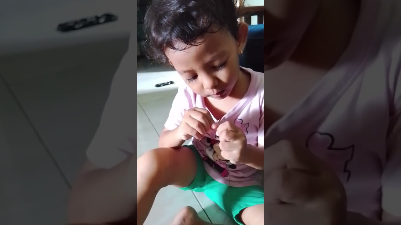 Masukan benang jahit