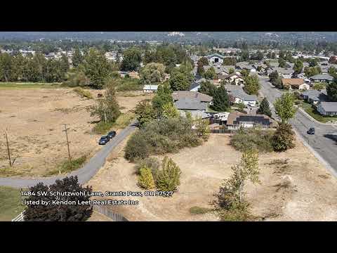 1484 SW Schutzwohl Lane, Grants Pass, OR home video tour