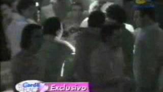 Anahi y Poncho paparazzi video