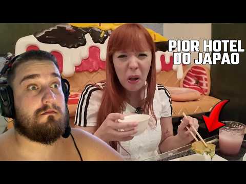 COMO ELA COMEU AS PIORES COMIDAS DESSE HOTEL DO AMOR NO JAPAO, é REALMENTE ASSUSTADOR - React Prizza