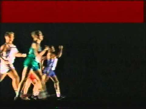 香港廣告: KMB九巴 黃線外不准企立(競步篇)2004