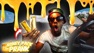 HONEY PACK PRANK ON MY BLIND DATE!!
