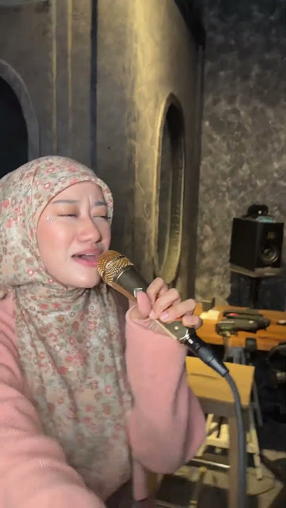 Pata Pata by Dalia Farhana & Angga Dermawan