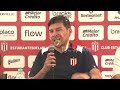 CACIQUE MEDINA, fue presentado en ESTUDIANTES: “LO PRIMERO QUE ENCONTRÉ FUE UNA FAMILIA” 🗣️