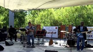 When It Rains - Darryl Williams (Smooth Jazz Family)