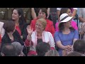 PRESIDENTE DO CHILE PRESTA HOMENAGENS AS MULHERES.