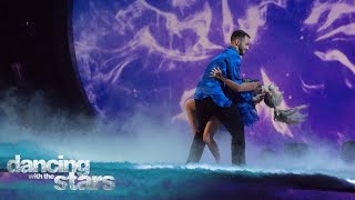 Chris Mazdzer and Witney Carson Salsa (Week 1) | Dancing With The Stars
