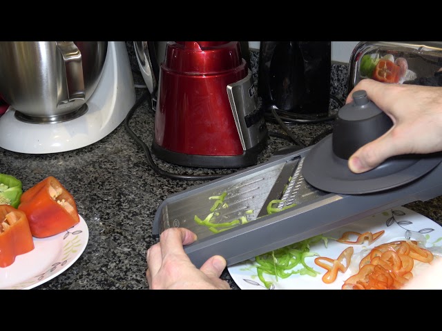 OXO Good Grips Chef S Mandoline Slicer 2.0