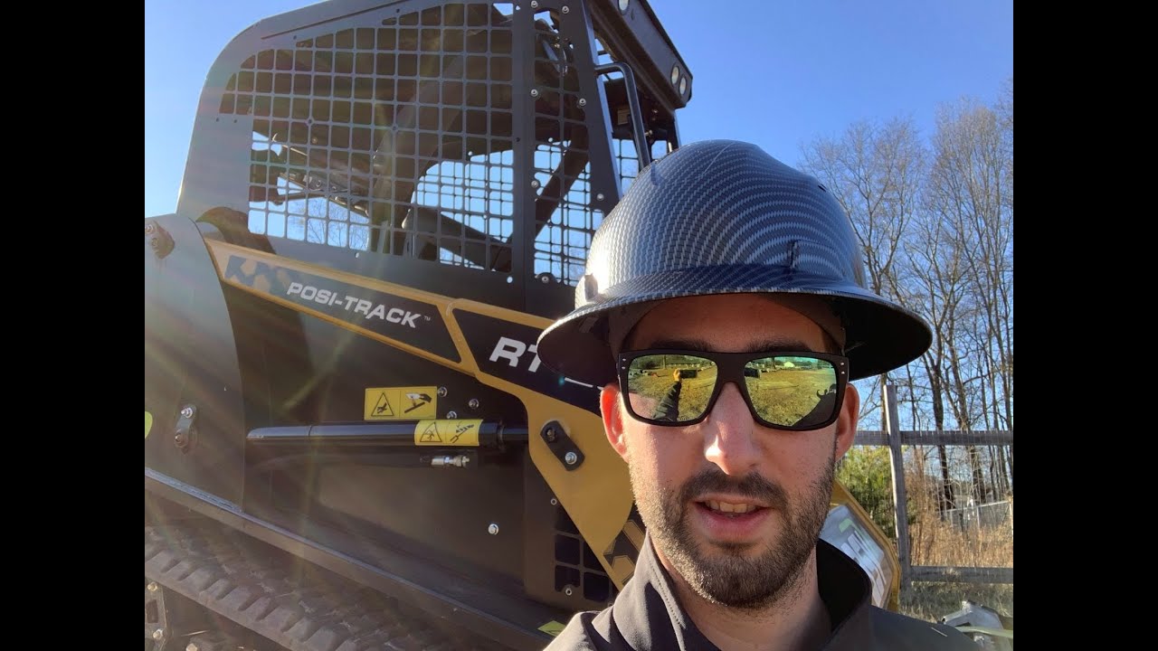 Покупка нового мини-погрузчика ASV RT25