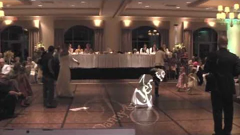 Danny & Jennifer Scheer - Kissing Game