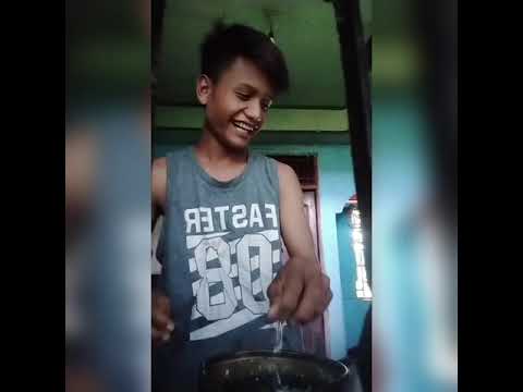 Salut dengan anak ini Membuat mie yg  ngk ada  di  Indonesia  