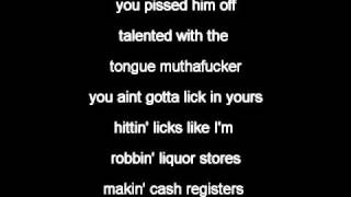 Eminem - Won&#39;t Back Down ft. Pink (lyrics)