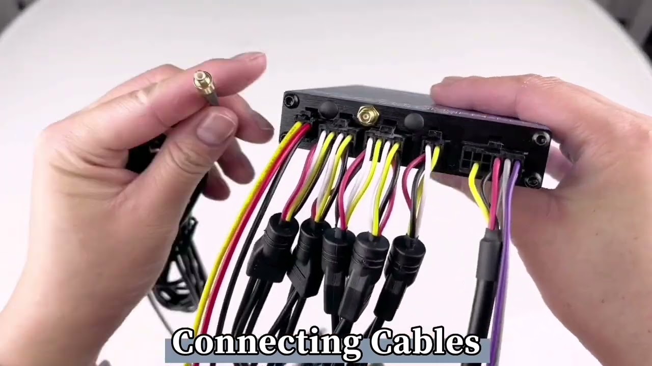 Introduction to 4CH AHD SD Card Mobile DVR SDVR104F