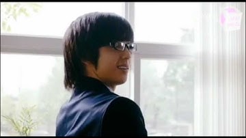 Attack on the pin up boy! Donghae cut!