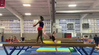 Pike Jump, Split Jump Full - Beam