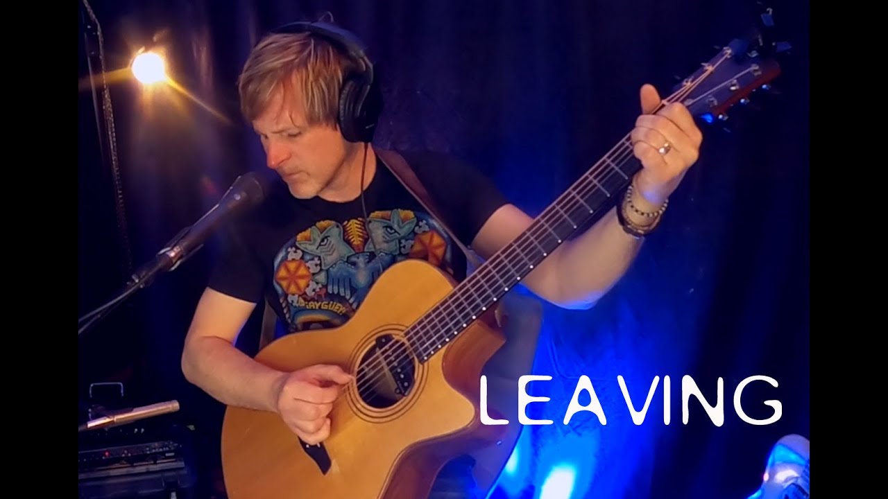 Guarda Leaving | Original song by Jacob Moon su YouTube Guarda Leaving | Original song by Jacob Moon su YouTube