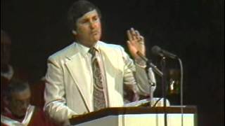 1 John 4:1-6 sermon by Dr. Bob Utley