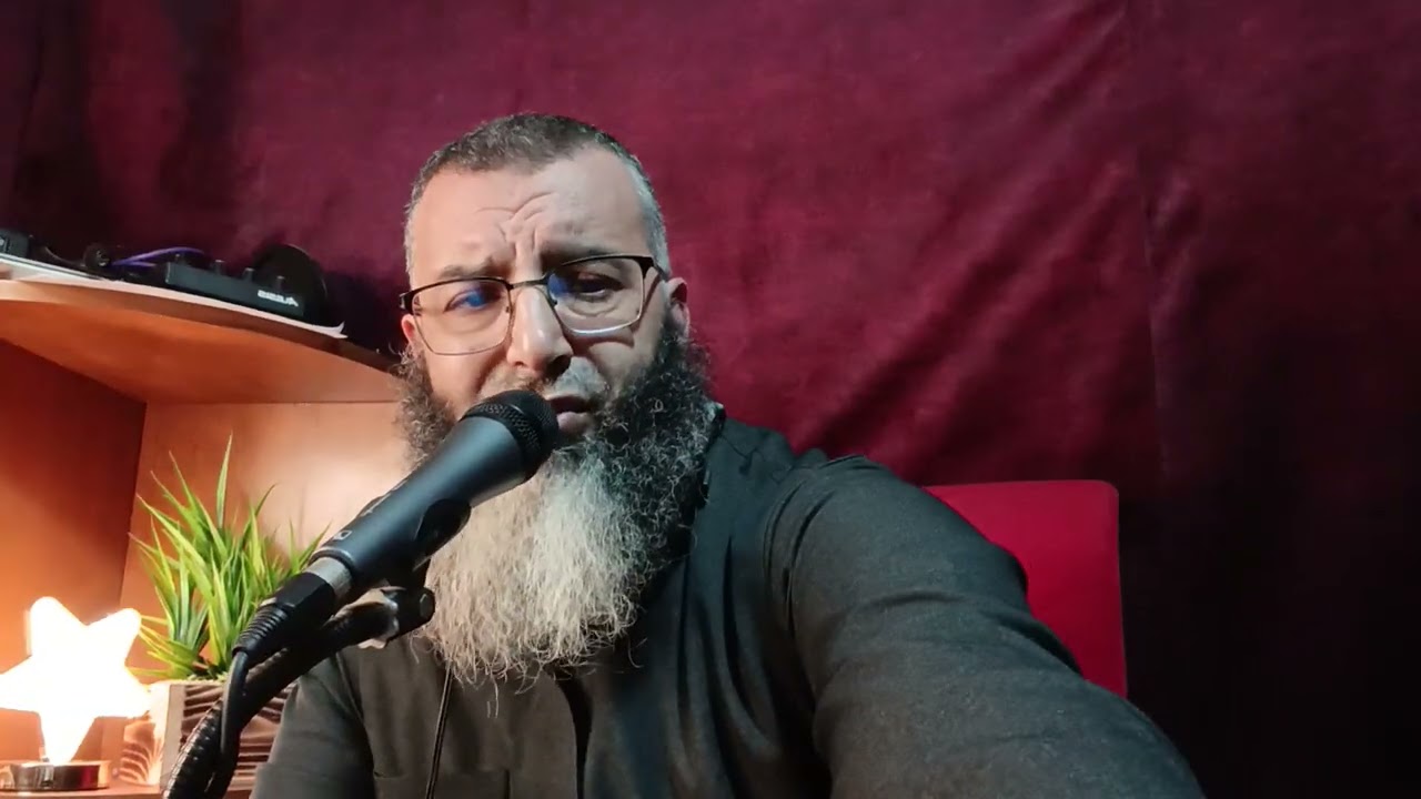 🔥🛡️ هل تشعر أن البركة تهرب من يديك؟ أن الرزق يتبخر؟ أن جسدك مثقلٌ بعُقد لا تُرى؟ إليك هذه الرقية.