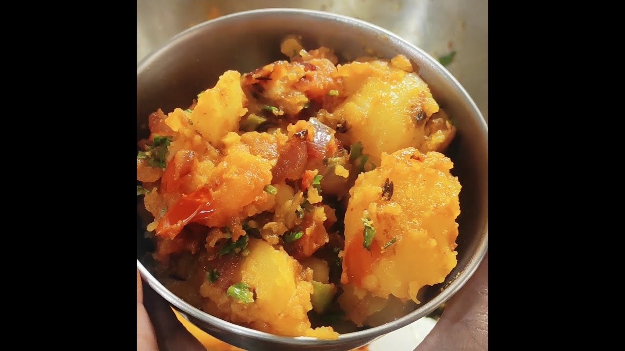 Instant Aloo Bhujia for puri/paratha| Potato fry recipe| Aloo Fry|#Shorts| #Aloofry|#Boiledpotatofry | Ankita