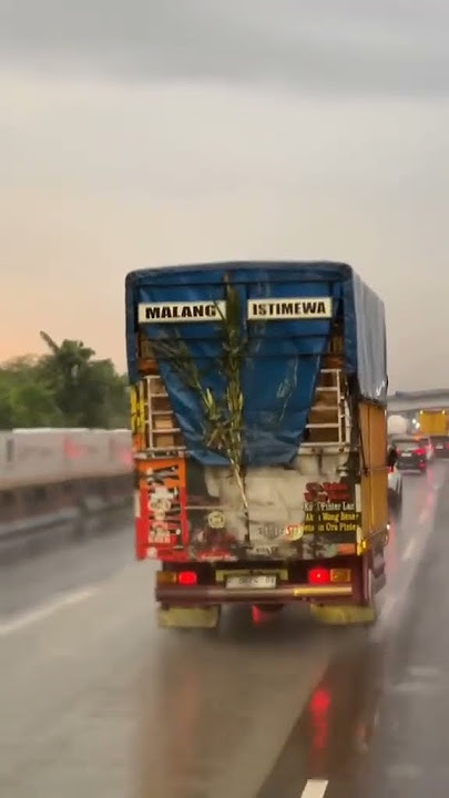 Story wa truk terbaru//story wa truk oleng 30 detik//story wa truk 30 detik terbaru