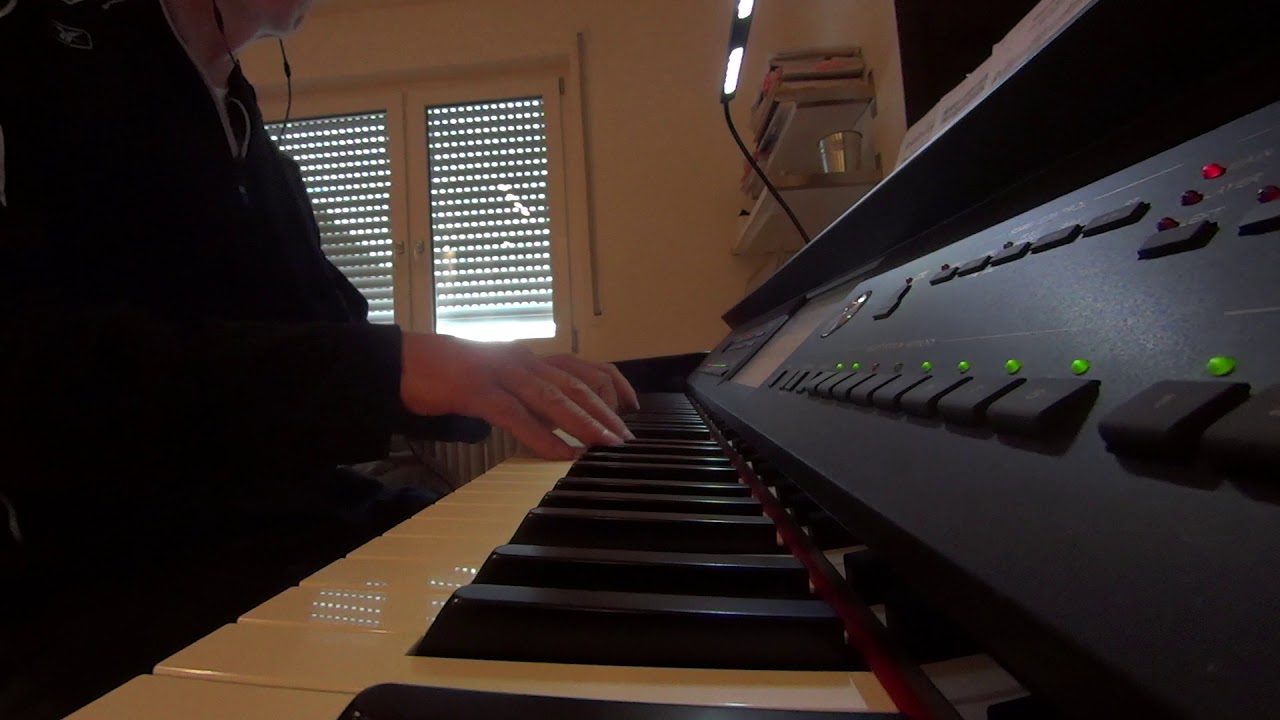 Bach, Menuett, GDur, BWV Anhang 116, Harpsichord & String, auf Yamaha