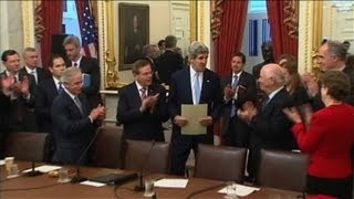 US Senate committee okays Kerry nomination