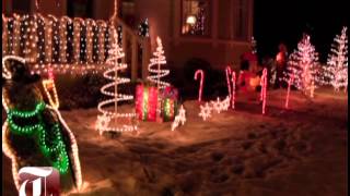 Owners of Disney Up House share first Christmas in Utah
