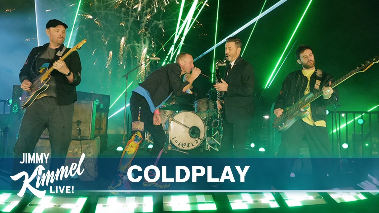 ⁣Coldplay – Clocks | 20th Anniversary Show