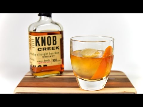 a-man's-cocktail,-the-classic-old-fashioned