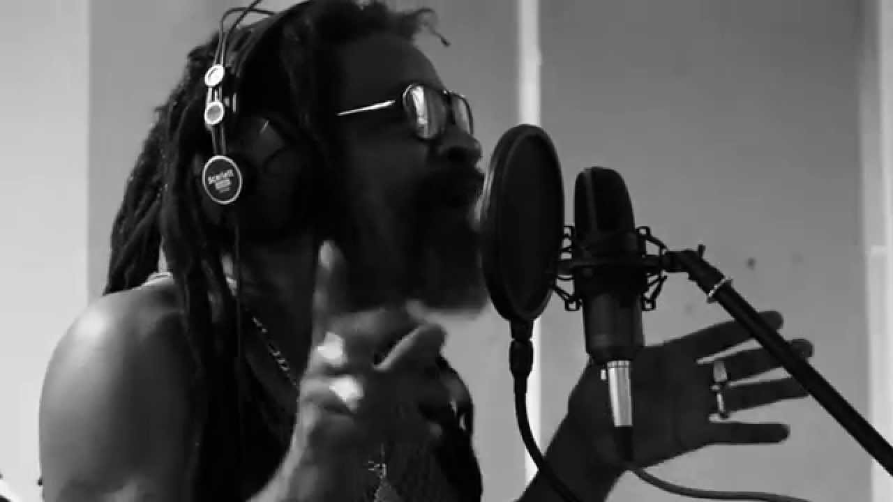 KING KALABASH - Dubplate - BAKOUA SOUND (clip vidéo)