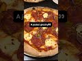 Kiedy czujesz zapach pizzy jak oni mogą tak robić 👀..#shorts #reels #humor #jedzenie