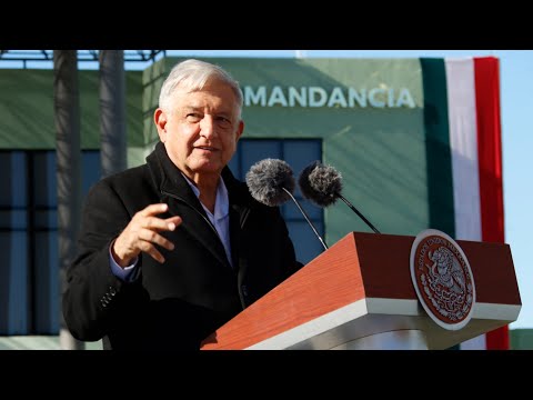 Mira el video del presidente López Obrador que despierta polémica en México  - CNN Video