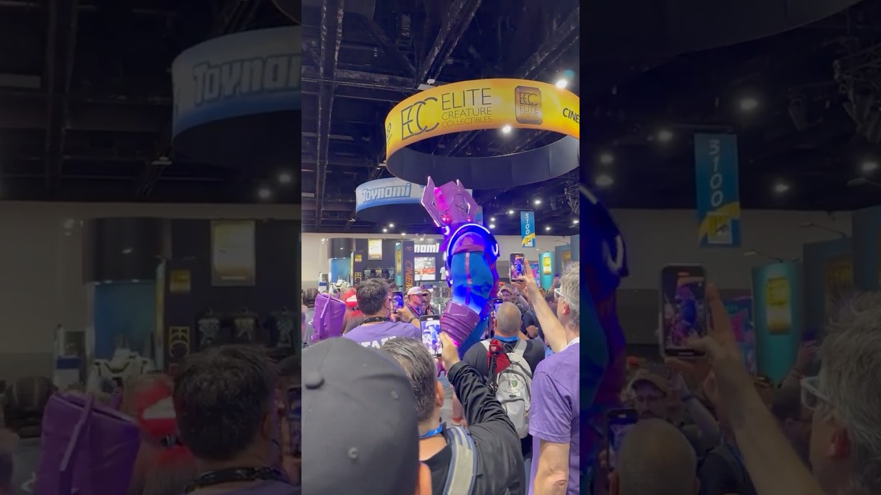 Galactus cosplay at SDCC