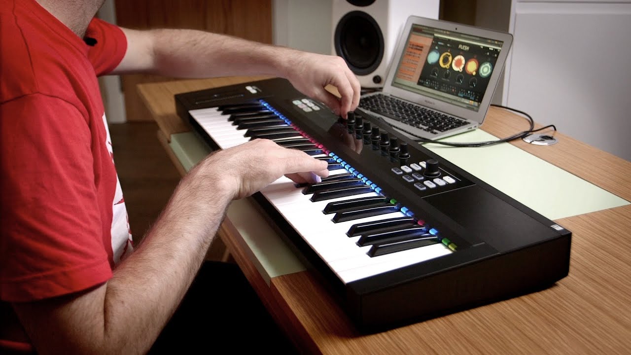 Jam with FLESH | Native Instruments - YouTube