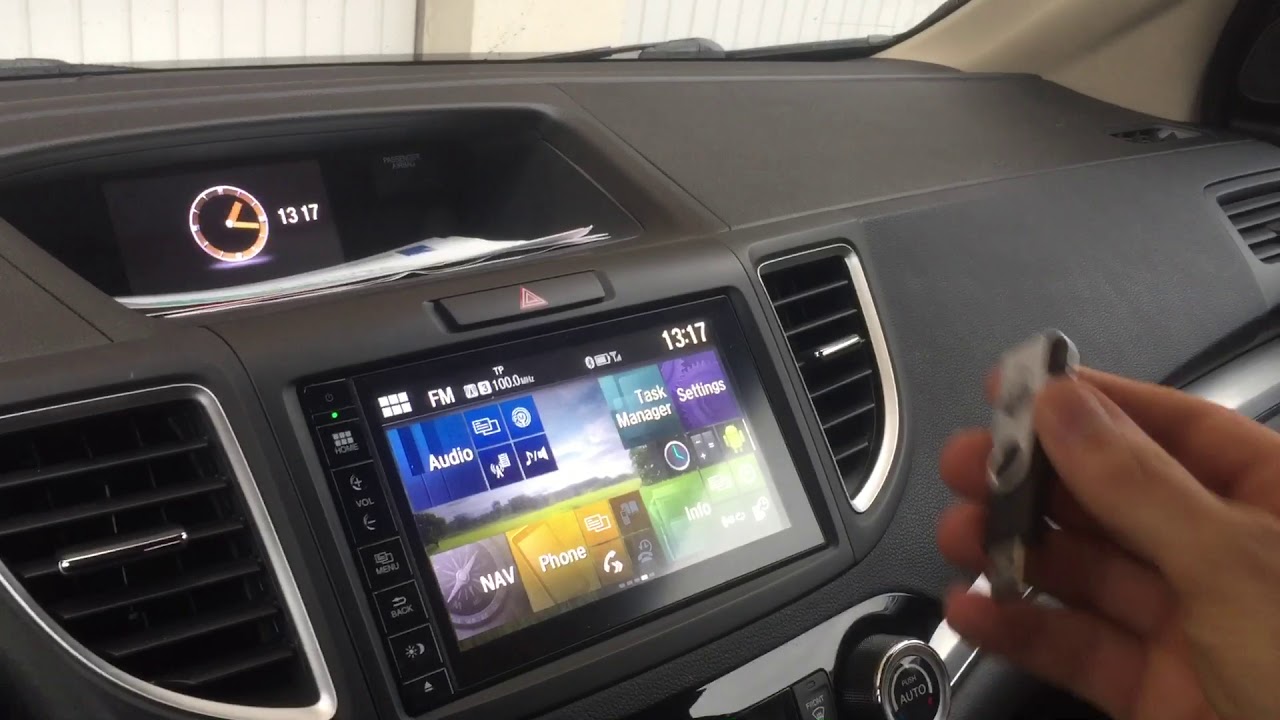 How to install apps on Honda CR-V 2015 ? - YouTube