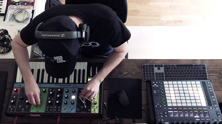 Lay Your Arms // Long Bright Dark // Daniel Moll /...