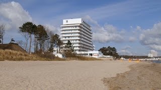 Timmendorfer Strand, Germany: Strand (Beach), Grand Hotel Seeschlösschen - 4K Video Photo(Video Image 4K Channels: http://www.videoimage4k.com Videobilder Channels: http://www.videobilder.eu Recording date: 04-2015 Notes: Video Photos are ..., 2015-05-31T17:39:31.000Z)