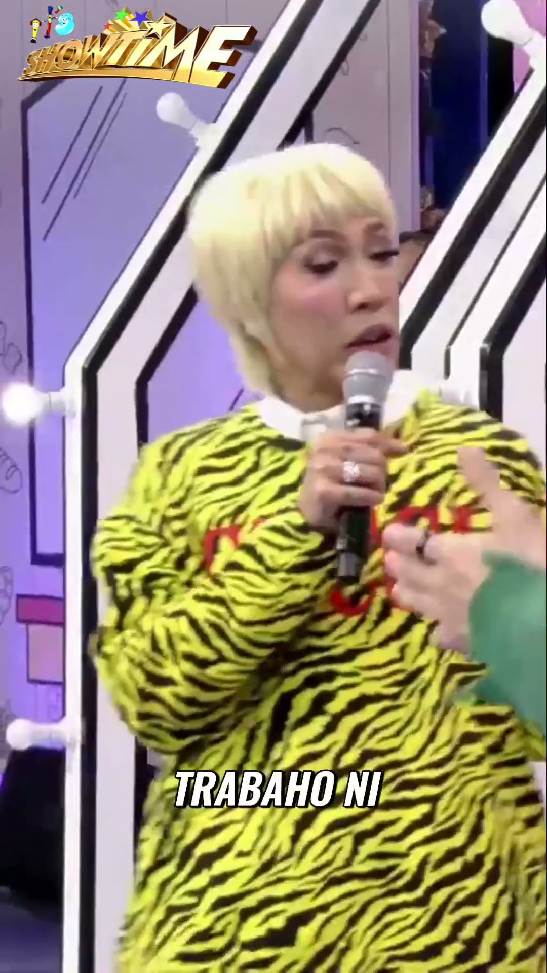 Paano naging surfer ‘yan, Meme? #shorts | It’s Showtime