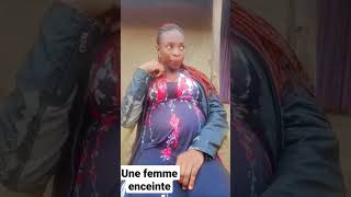 une femme enceinte et prêt à faire un bébé shorts viral