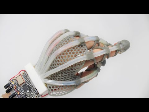 Stretchable sensor gives robots and VR a human touch